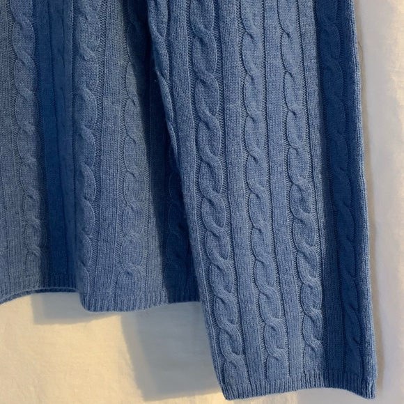 Madison Studio blue cable knit cashmere sweater - Picture 3 of 4
